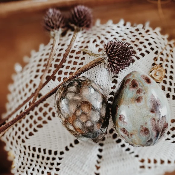 Set Of Artisan Studio Handmade Ceramic Easter Eggs In Marble Pattern - Picture 2 of 6